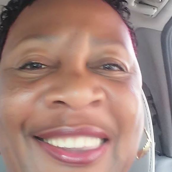 Meet your Posher, Shirley - Picture 1 of 1